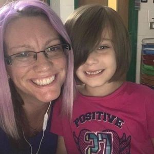 Meet your Posher, Rayne